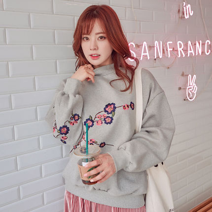 韩国美容产品包装的翻译参考:         注: 品牌: renee